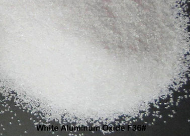 99 ٪ AL2O3Fused أكسيد الألومنيوم ، أبيض اكسيد الالمونيوم F12 - F220 عالية النقاء الألومينا للمواد الكاشطة المستعبدين